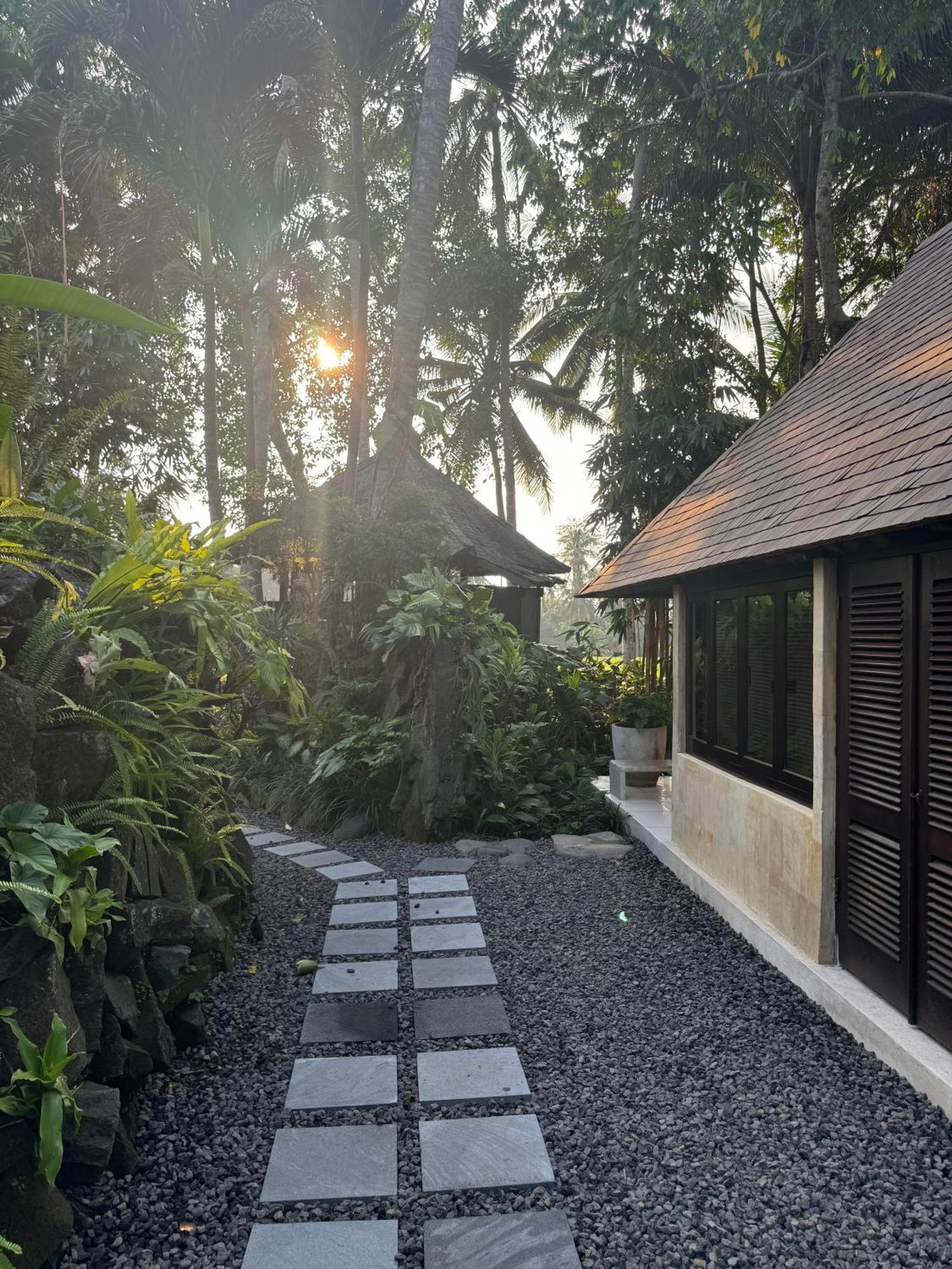 Villa Pantulan Bali Pagetan Екстериор снимка