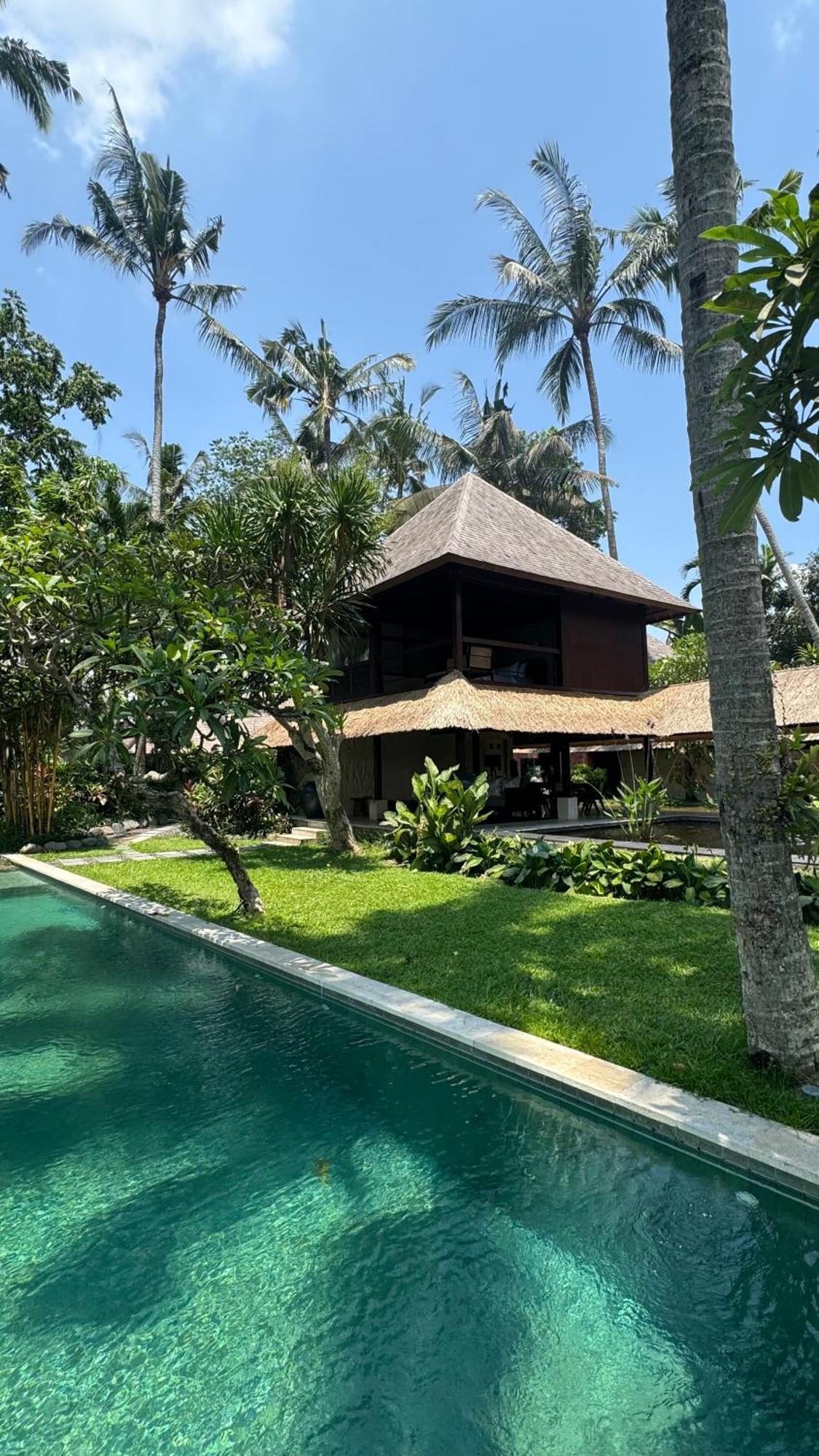 Villa Pantulan Bali Pagetan Екстериор снимка